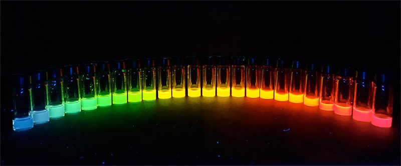 H Research 800px Quantum Dot Rainbow